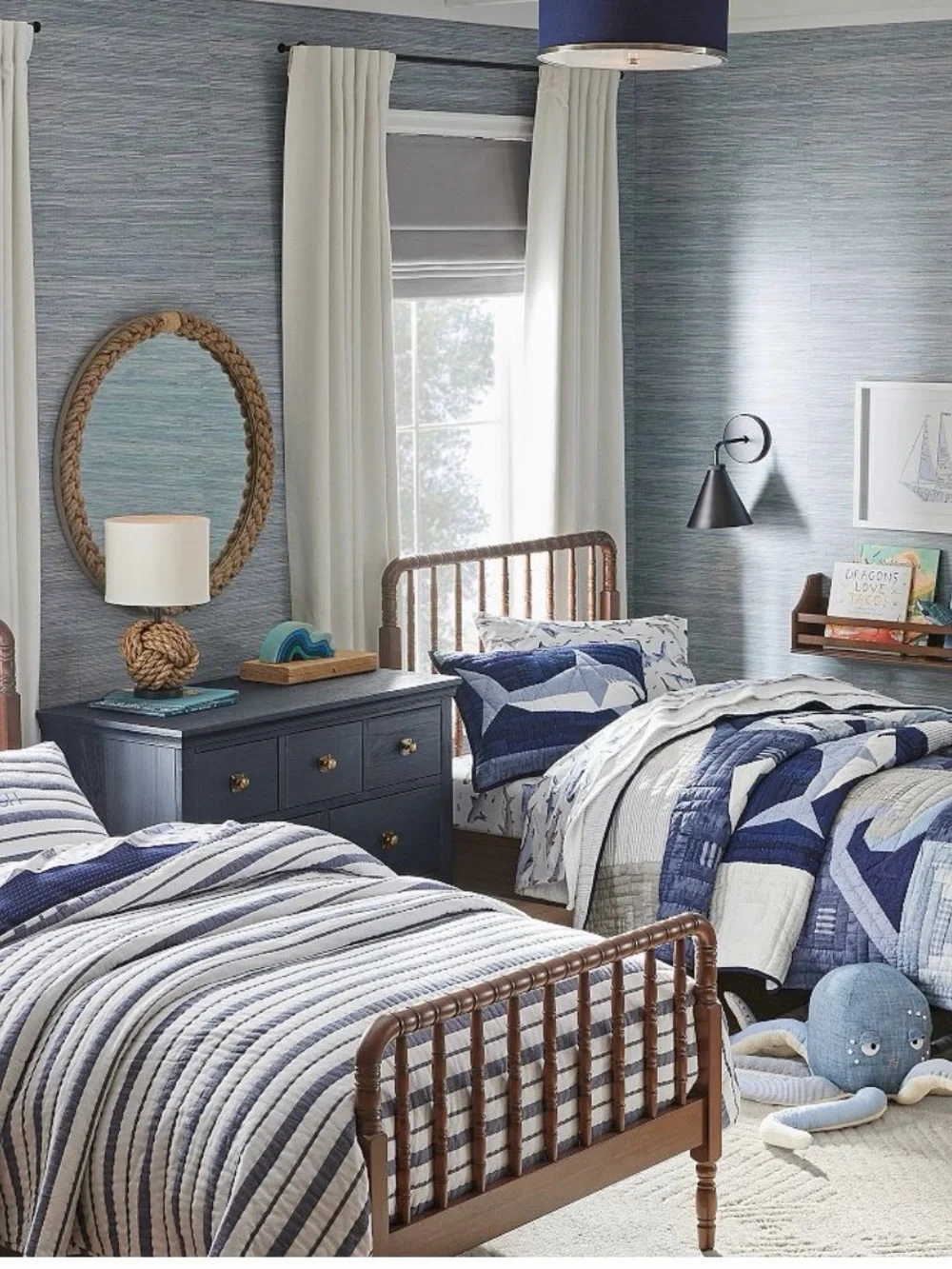 Pottery Barn sharks Full Quilt, Sham, organic Sheet set
